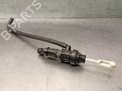 Used Clutch slave cylinder Clutch slave cylinder 38020872 38020872