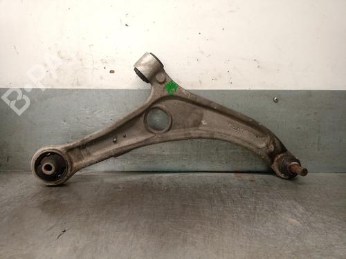 Used Right front suspension arm HYUNDAI i40 I (VF) 1.7 CRDI (141 hp) 27039064