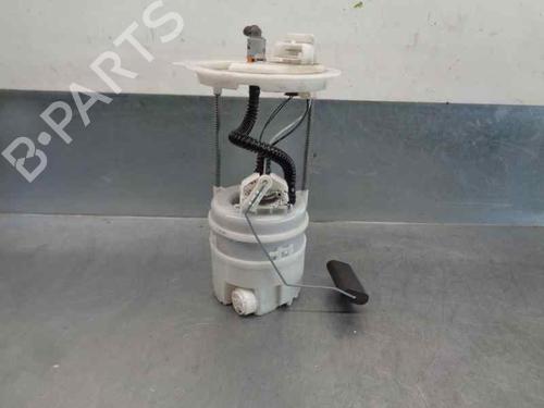Used Fuel pump FIAT 500X (334_) [2014-2025]  8235801
