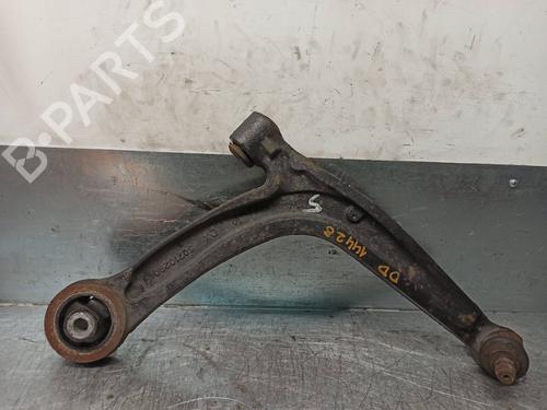 Used Right front suspension arm FIAT 500 (312_) 1.2 (312AXA1A) (69 hp) 9274565