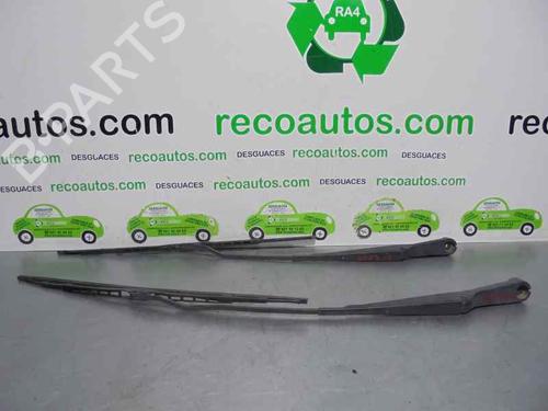 Front windshield wiper arm LAND ROVER FREELANDER I (L314) 1.8 16V 4x4 BP3470742C143