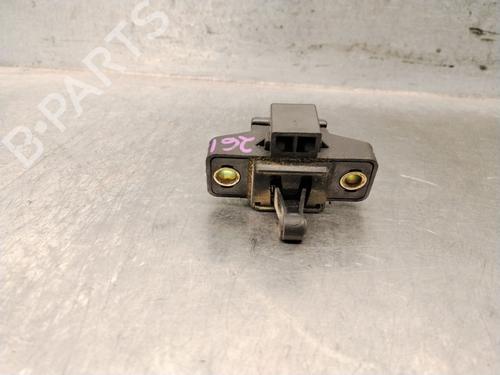 Cerradura de porton trasero Cerradura de porton trasero 38051354 38051354