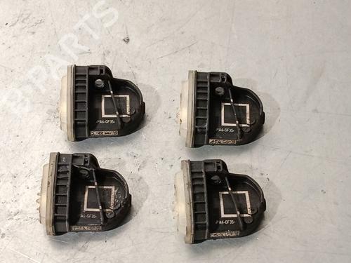 Used Electronic sensor FORD FIESTA VI (CB1, CCN) 1.0 EcoBoost (100 hp) 21579705
