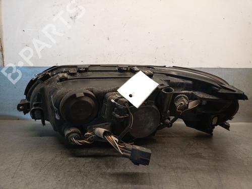 Right headlight VOLVO S60 I (384) 2.4 | BP33184762C29 - Image 2