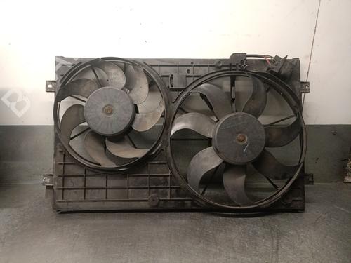 Used Radiator fan VW JETTA III (1K2) 1.4 TSI (122 hp) 30353422