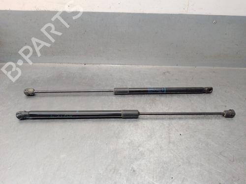 tailgate-lift-support-audi-a3-sportback-8va-8vf-2012-2013-2014-2015-2016-2017-2018-2019-2020-2021-33240766 main image