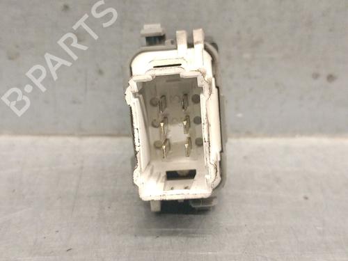 Right rear window switch RENAULT GRAND SCÉNIC II (JM0/1_) 1.9 dCi (JM0G, JM12, JM1G, JM2C) | BP28099456I28 