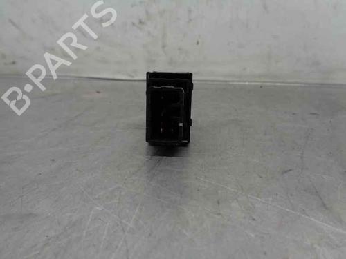 Right rear window switch HYUNDAI TUCSON (JM) 2.0 CRDi | BP6998584I28 