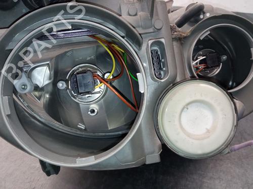 Left headlight MERCEDES-BENZ CLK (C209) CLK 270 CDI (209.316) | BP29851525C28