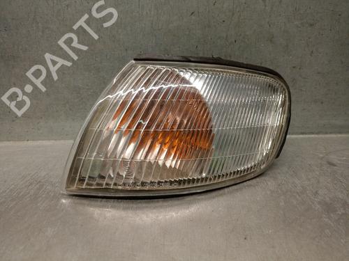 Clignotant avant gauche NISSAN ALMERA I Hatchback (N15) 1.6 (102 hp) 30601162