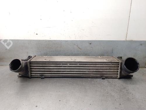 Intercooler BMW 3 Touring (E91) 320 d (177 hp) 31171719