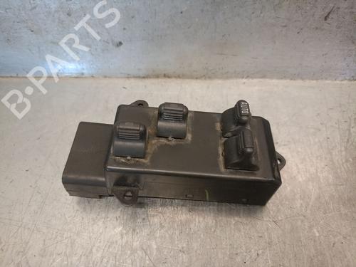 Used Left front window switch CHRYSLER VOYAGER / GRAND VOYAGER III (GS_, NS_) 2.5 TD (116 hp) 26731349