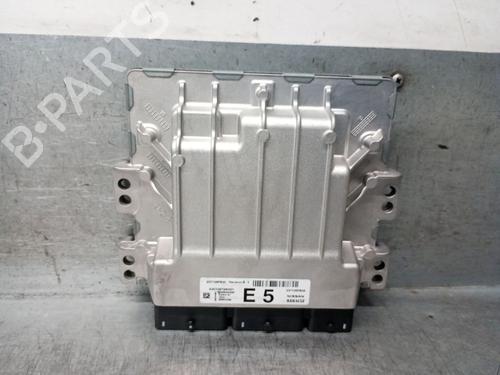 Used Engine control unit (ECU) NISSAN JUKE (F16_) DIG-T 117 (117 hp) 28602184