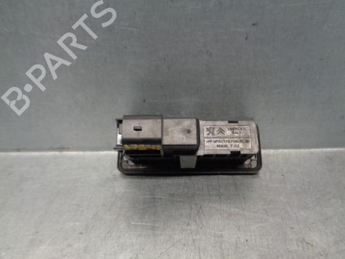 Tailgate handle CITROËN C3 / C3 ORIGIN III (SX) 1.2 VTi 82 | BP13236307C132 