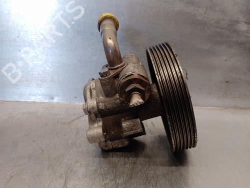Used Steering pump FORD FIESTA V (JH_, JD_) [2001-2014]  16350261