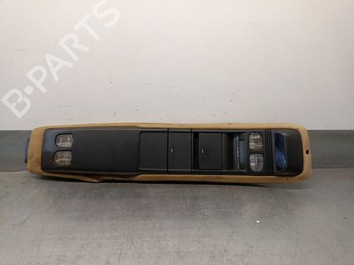 Console central JEEP GRAND CHEROKEE I (ZJ, ZG) 2.5 TD 4x4 (Z) (115 hp) 27209010