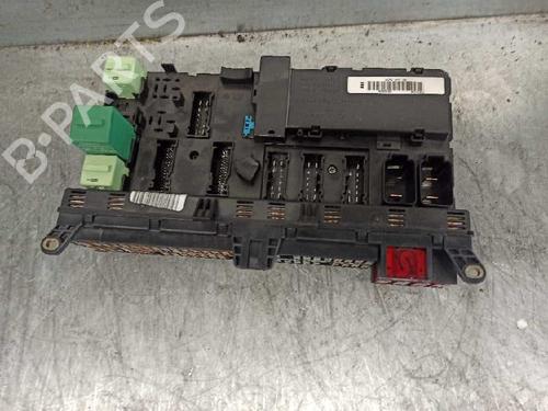 Fuse box BMW X5 (E53) 3.0 i | BP8046411E1 - Image 2
