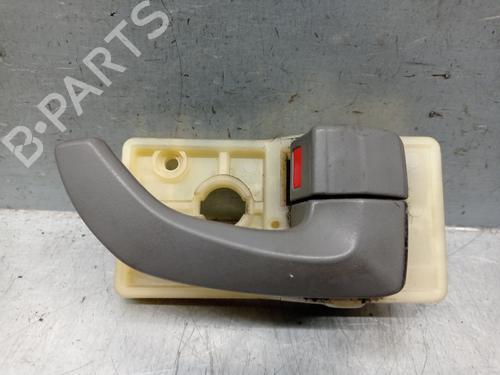 Used Front right interior door handle Front right interior door handle 28691491 28691491