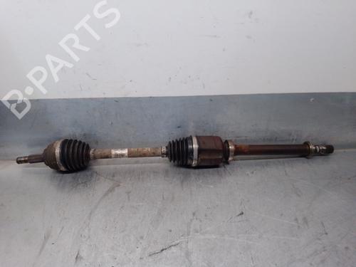 Used Right front driveshaft DACIA SANDERO 1.5 dCi (68 hp) 13755705