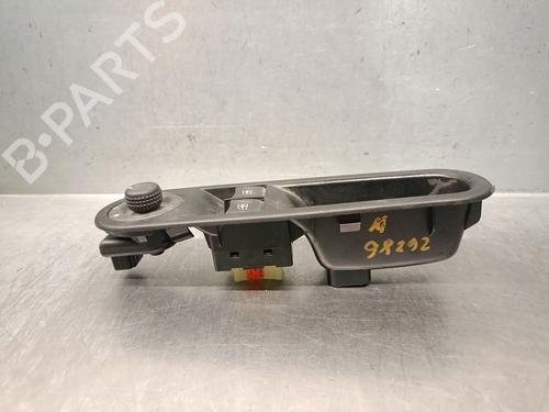 Left front window switch RENAULT TWINGO III (BCM_, BCA_) 0.9 TCe 90 (BCM9, BCM2) | BP38265146I27 - Image 4