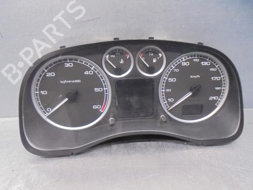 Used Instrument cluster PEUGEOT 307 (3A/C) 2.0 HDi 110 (107 hp) 15679103