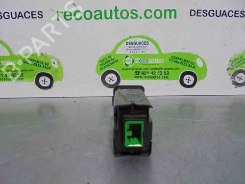 Headlight switch LAND ROVER FREELANDER I (L314) 1.8 16V 4x4 | BP20246902I24 