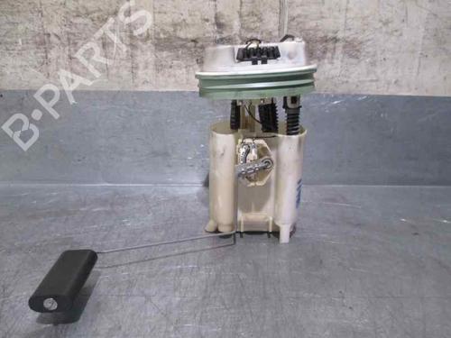 Used Fuel pump VOLVO S40 I (644) 1.9 DI (115 hp) 6576904