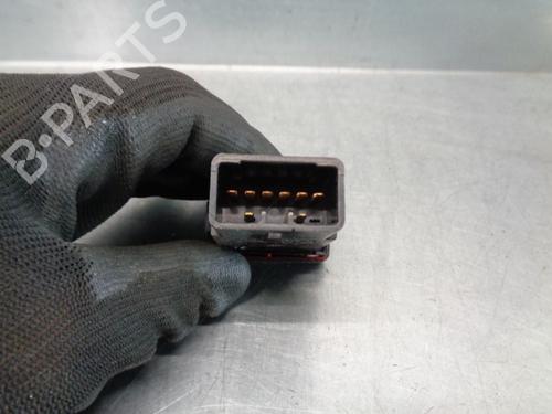 Warning switch HYUNDAI TRAJET (FO) 2.0 CRDi | BP13238365I22 