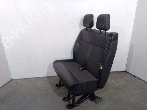 Right front seat PEUGEOT EXPERT Van (V_) 2.0 BlueHDi 120 | BP27321148C16