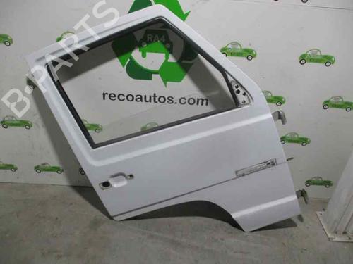 Used Right front door MERCEDES-BENZ MB Van (W631) D (631.332, 631.342) (75 hp) 21019042
