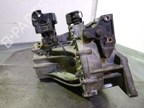 Gearbox HYUNDAI SANTA FÉ I (SM) 2.0 CRDi | BP28327031M3 