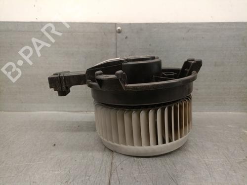 Varmeblæser HONDA CR-V IV (RM_) 1.6 i-DTEC (RE6) (120 hp) 25236897