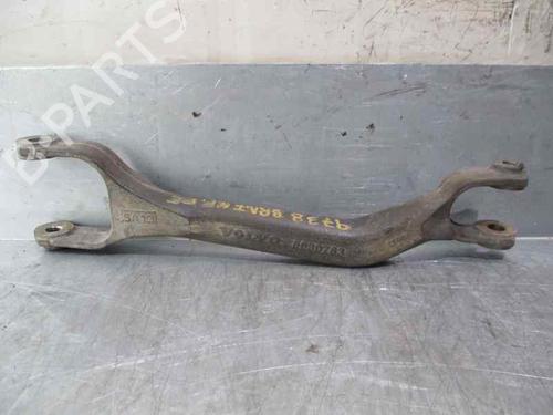 Used Right rear suspension arm VOLVO XC90 I (275) 2.5 T AWD (209 hp) 4658632