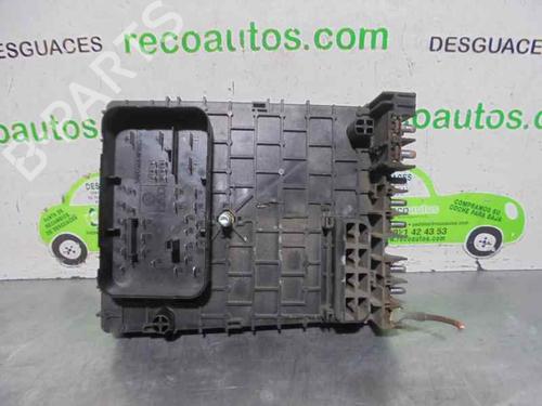 Used Fuse box VW PASSAT B6 (3C2) 2.0 TDI 16V (140 hp) 4382966