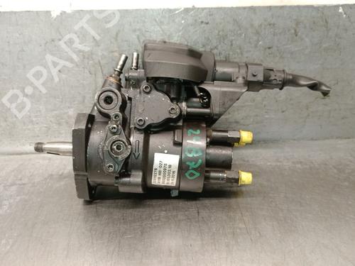 Pompe à injection RENAULT MEGANE I Classic (LA0/1_) 1.9 D (LA0A, LA0U, LA0R) (64 hp) 32989026