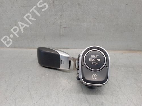 Used Switch MERCEDES-BENZ GLA (H247) GLA 200 d 4-matic (247.713) (150 hp) 25742642