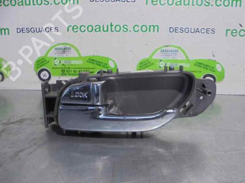 Venstre foran invendig håndtak SSANGYONG RODIUS II [2013-2025]  4474007