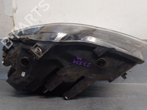 Right headlight VW PASSAT B6 (3C2) 2.0 TDI 16V | BP30169531C29