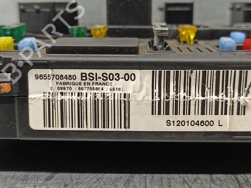 Fuse box PEUGEOT 407 SW (6E_, 6D_) 2.0 HDi 135 | BP17364494E1 