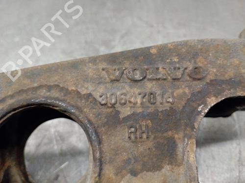 Right rear suspension arm VOLVO XC70 I Cross Country (295) 2.5 T XC AWD | BP13736232M15 