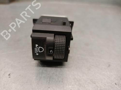 Used Headlight switch TOYOTA PROACE Van (MDZ_) 1.5 D4d (MDZ8) (102 hp) 21793968