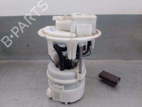 Used Fuel pump PEUGEOT 3008 II SUV (MC_, MR_, MJ_, M4_) 1.2 THP/ PureTech 130 (MRHNSM, MRHNSU, MRHNSJ, MRHNYW,... (131 hp) 29698839