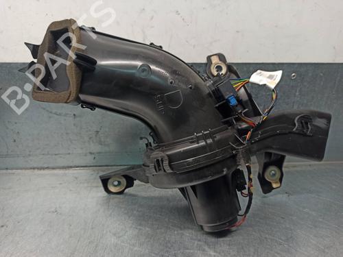 Used Heater blower motor PEUGEOT 5008 (0U_, 0E_) 1.6 HDi (114 hp) 8371442