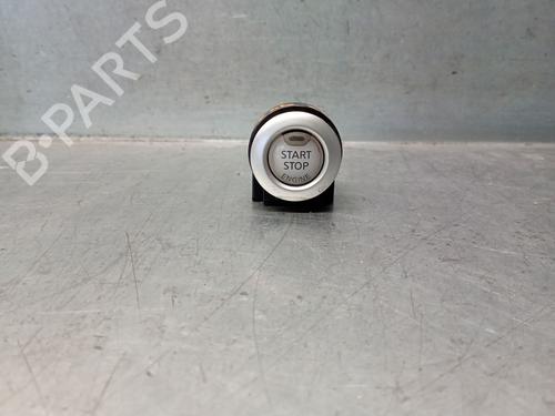 Used Switch NISSAN JUKE (F15) 1.5 dCi (110 hp) 26692308