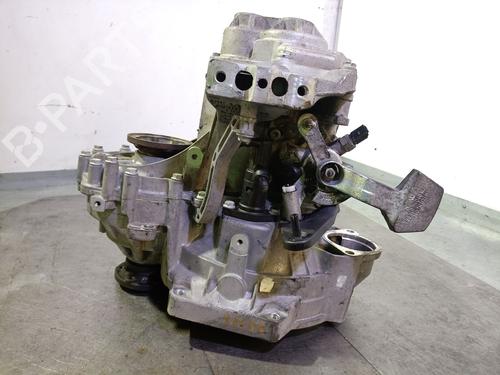 Gearbox VW TOURAN (1T3) 1.6 TDI | BP28116868M3 
