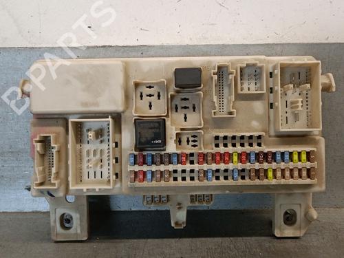 Used Fuse box Fuse box 36866539 36866539