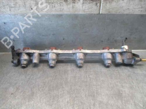 Used Injection rail Injection rail FORD FIESTA IV (JA_, JB_) 1.25 i 16V (75 hp) 7869267 7869267