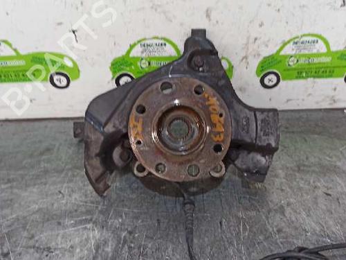 Used Left front steering knuckle OPEL CORSA D (S07) 1.2 (L08, L68) (80 hp) 5630002