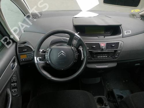  - Image 9