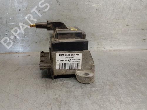 Used Ignition coil Ignition coil RENAULT CLIO I (B/C57_, 5/357_) 1.4 (B57J, C57J, B57P) (75 hp) 34053968 34053968